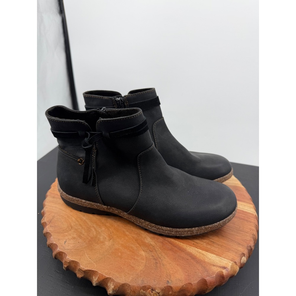 b.o.c. Addi Born Concept Ankle Boots Women 8.5 Black Side Zip Tie‎ Detail
